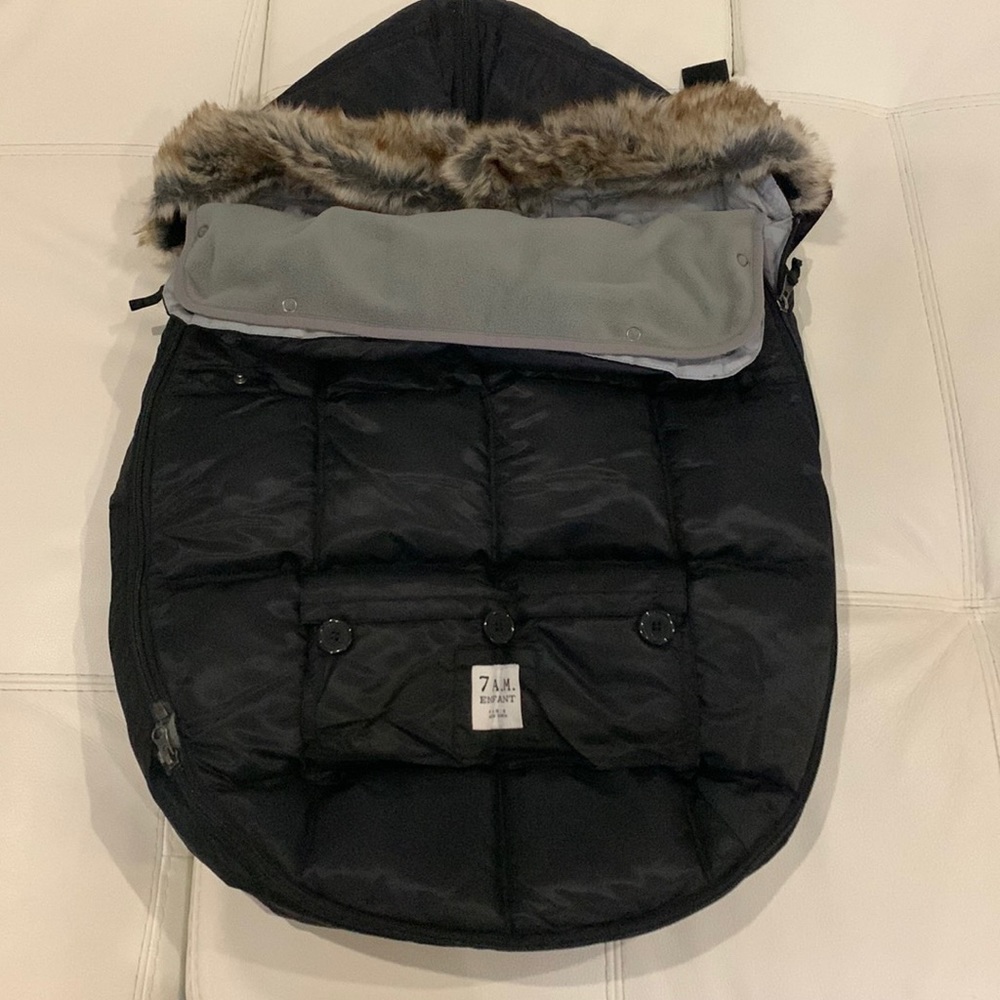 Stroller and car seat foodmuff